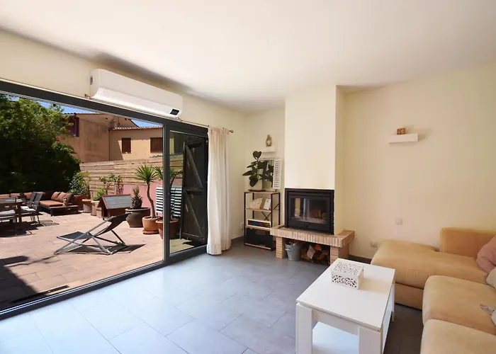 Bosque Apartment Begur