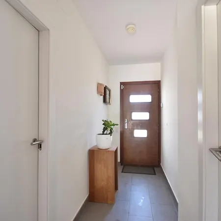 Bosque Apartment Begur